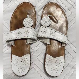 Palm Beach Sandals Jack Rogers White Patent Flat T Strap Sandals
Thongs 10 M